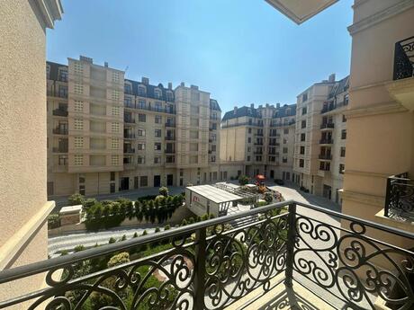 2 otaq · 96 m² · 3/6 mərtəbə, Ağ şəhər