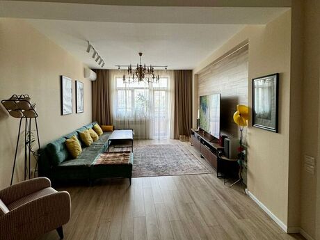 Kirayə 2 otaqlı mənzil, 102 m², Nizami: 1 500 ₼/ay 4