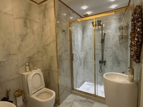 Kirayə 2 otaqlı mənzil, 100 m², 8 Noyabr: 1 400 ₼/ay 5