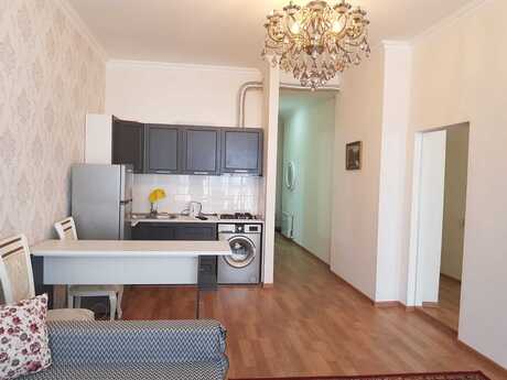 2-room apartment for rent, 75 m², İçəri Şəhər: 850 ₼/mo 2