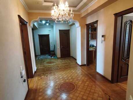 Kirayə 4 otaqlı mənzil, 175 m², Nərimanov: 1 500 ₼/ay 2