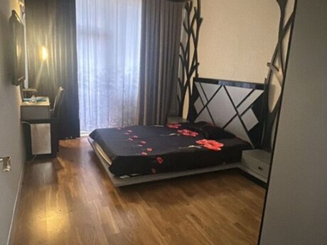 3-room apartment for rent, 95 m², Azadlıq Prospekti: 1 050 ₼/mo 4