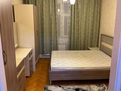 Аренда: 3-комнатная квартира, 80 м², Memar Əcəmi: 750 ₼/мес 4
