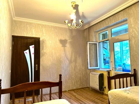 3-комнатная квартира, 55 м², Bakıxanov: 163 000 ₼ 3