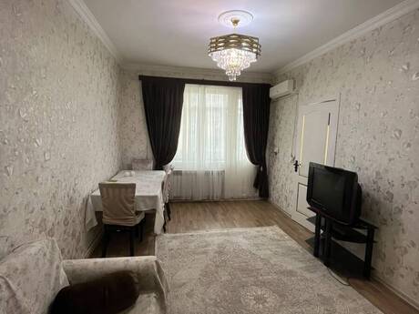 Elan №6459836 - Bakı, Memar Əcəmi m., 2 otaqlı, 58 m², 2/5 mərtəbə