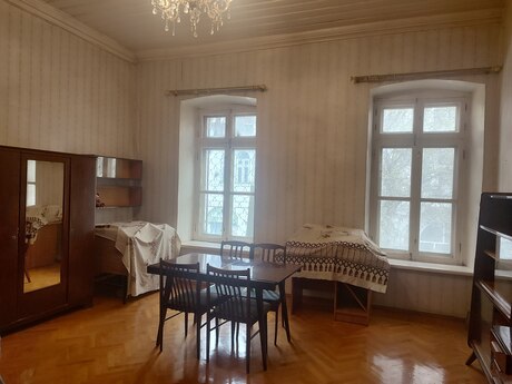 3 otaqlı mənzil, 70 m², 28 May: 205 000 ₼ 4