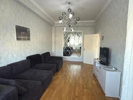 2 otaq · 44 m² · 5/12 mərtəbə, Yasamal