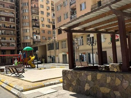 3 otaqlı mənzil, 90 m², İnşaatçılar: 220 000 ₼ 2