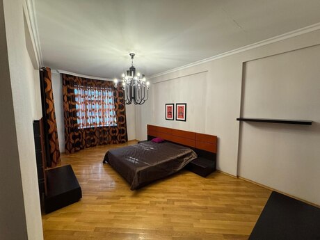 Kirayə 3 otaqlı mənzil, 150 m², Nəsimi: 1 150 ₼/ay 4