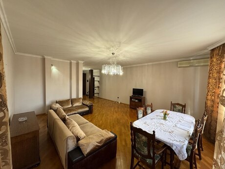 Kirayə 3 otaqlı mənzil, 150 m², Nəsimi: 1 150 ₼/ay 2