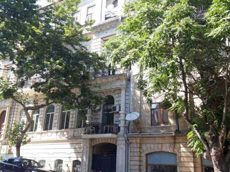 4 İçəri Şəhər