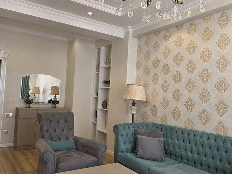 3 otaqlı mənzil, 115 m², 20 Yanvar: 385 000 ₼ 3
