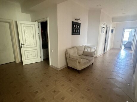 4 otaqlı mənzil, 168 m², Nərimanov: 750 000 ₼ 4
