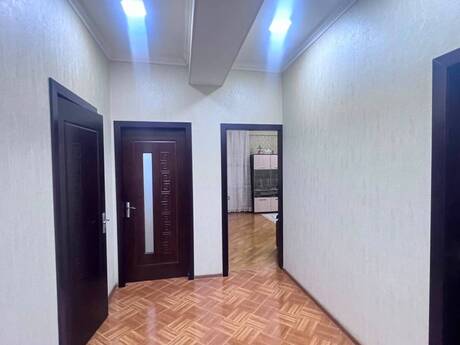 3 otaqlı mənzil, 115 m², İnşaatçılar: 260 000 ₼ 2