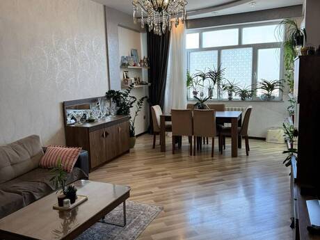 Объявление №6460108 - Баку, Хатаинский р., 4-комн., 127 м², 9/17 этаж