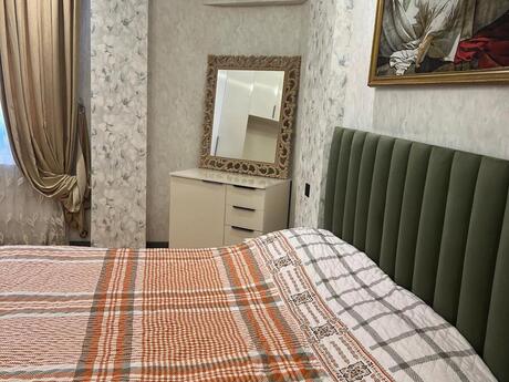 3-room apartment, 105 m², Azadlıq Prospekti: 285 000 ₼ 4