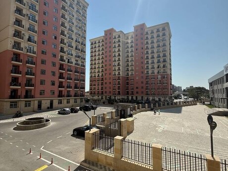 2 rooms · 79,6 m² · floor 6/16, West Town