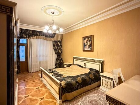 Объявление №6460254 - Баку, м. Гянджлик, 6-комн., 250 м², 5/18 этаж