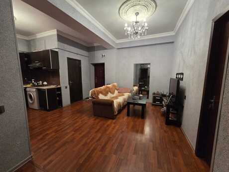 Elan №6460294 - Bakı, Bayıl q., 2 otaqlı, 66 m², 4/6 mərtəbə