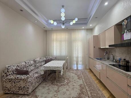 Аренда: 4-комнатная квартира, 230 м², Nəriman Nərimanov: 5 100 ₼/мес 4