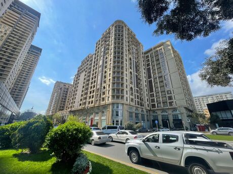 Elan №6460317 - Bakı, 28 May m., 4 otaqlı, 225 m², 18/18 mərtəbə