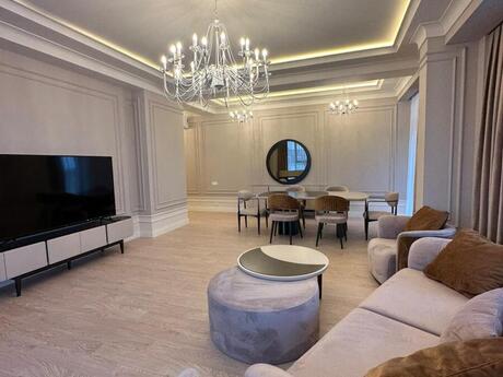 Kirayə 4 otaqlı mənzil, 225 m², 28 May: 5 500 ₼/ay 4