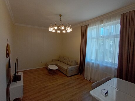 3-room apartment for rent, 85 m², Yasamal: 800 ₼/mo 3
