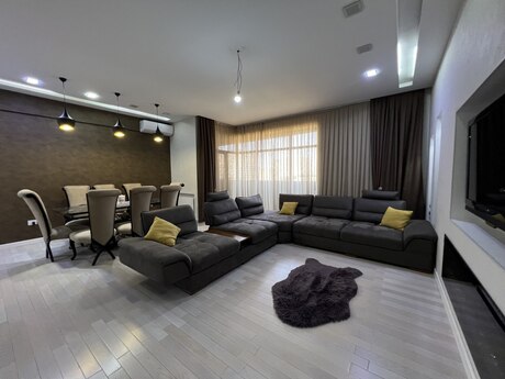 Elan №6460367 - Bakı, Elmlər Akademiyası m., 3 otaqlı, 150 m², 8/17 mərtəbə