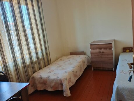 Elan №6460383 - Bakı, Yasamal r., 4 otaqlı, 100 m²