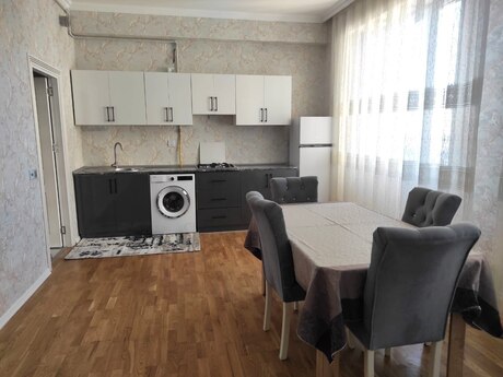 3-room apartment for rent, 75 m², Yeni Günəşli: 750 ₼/mo 3