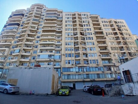 Elan №6460400 - Bakı, Elmlər Akademiyası m., 3 otaqlı, 167 m², 6/11 mərtəbə