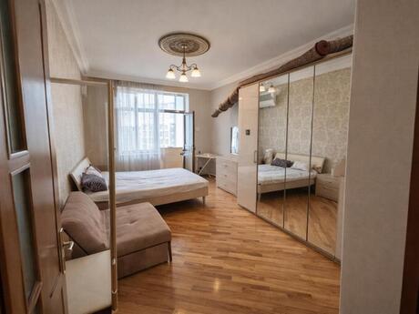 3 otaqlı mənzil, 105 m², İnşaatçılar: 275 000 ₼ 4