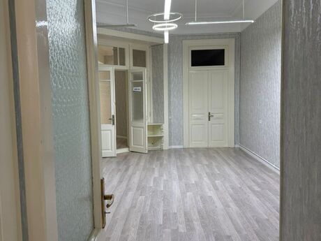 Объявление №6460394 - Баку, м. Низами, 3-комн., 140 м²