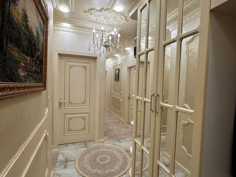 5 otaqlı mənzil, 120 m², Bakıxanov: 267 000 ₼ 3