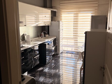 Kirayə 3 otaqlı mənzil, 125 m², 28 May: 1 500 ₼/ay 4