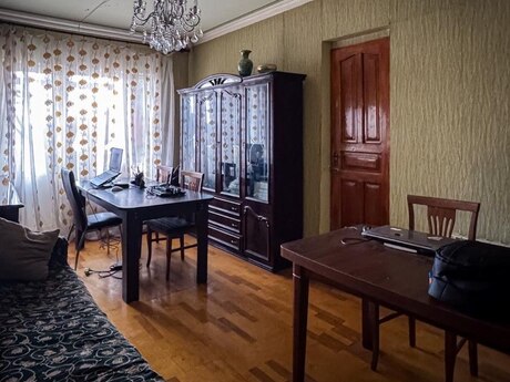 4 rooms · 85 m² · floor 7/9, Əhmədli
