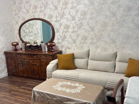 Kirayə 2 otaqlı mənzil, 80 m², Nəsimi: 1 000 ₼/ay 2