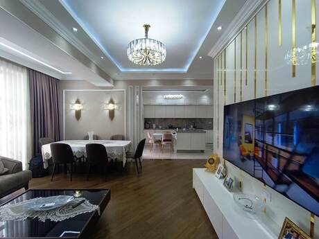 4-room apartment for rent, 171 m², 28 May: 3 000 ₼/mo 2