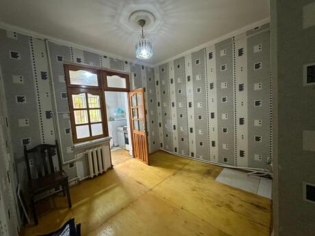3-room apartment for rent, 80 m², Yeni Günəşli: 500 ₼/mo 3