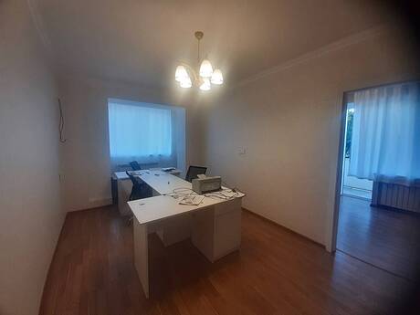 Kirayə 2 otaqlı mənzil, 45 m², Elmlər Akademiyası: 700 ₼/ay 2