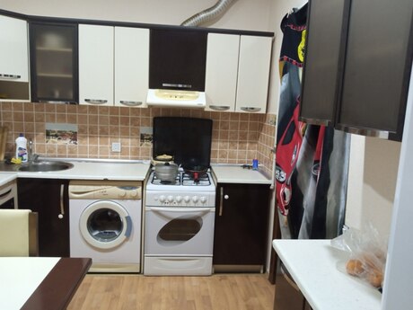 3 otaq · 70 m² · 9/17 mərtəbə, Həzi Aslanov