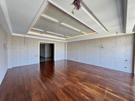 4 otaqlı mənzil, 200 m², 28 May: 550 000 ₼ 3