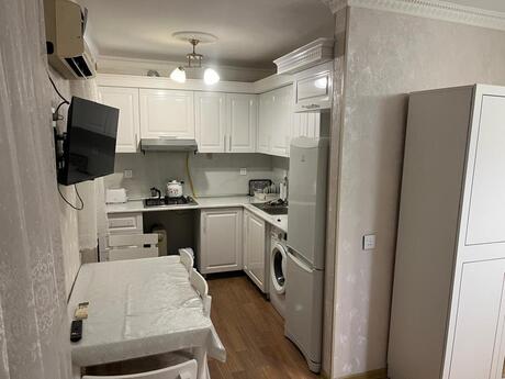 Kirayə 1 otaqlı mənzil, 30 m², Şah İsmayıl Xətai: 850 ₼/ay 2