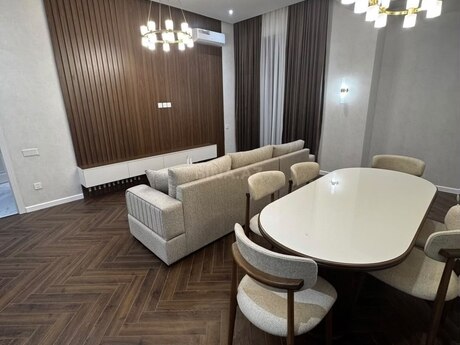 Grand Plaza kompleksində 3 otaqlı yeni tikili mənzil kirayə verilir, 125 m², 1 900 AZN/ay, şəkil 4 / 12