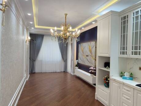 3 otaqlı mənzil, 104 m², 8 Noyabr: 365 000 ₼ 2