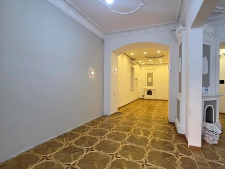4-room apartment, 110 m², Sahil: 630 000 ₼ 4