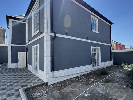 7 otaqlı həyət evi, 200 m², Binə: 160 000 ₼ 4