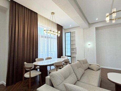 Elan №6460868 - Bakı, 28 May m., 3 otaqlı, 130 m², 12/22 mərtəbə