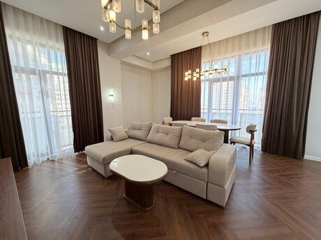 Kirayə 3 otaqlı mənzil, 133 m², Grand Plaza: 1 900 ₼/ay 3