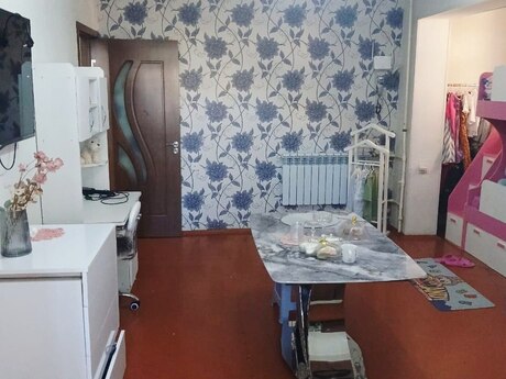 Elan №6460912 - Bakı, 8-ci mikrorayon q., 2 otaqlı, 60 m², 5/9 mərtəbə